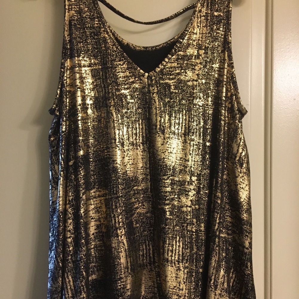 Black and gold again Jennifer Lopez